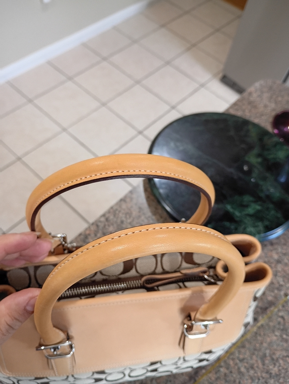 Vintage Coach Hampton Signature Satchel Bag - Picture 9 of 16